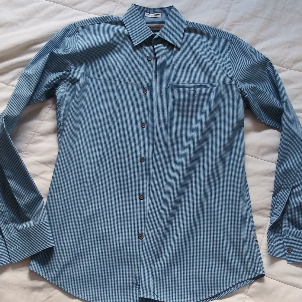 Men's Calvin Klein button down shirt
